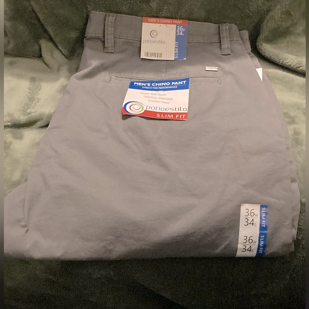 Men’s chino pants slim fit  NWT